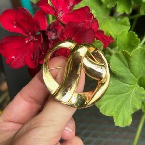 VTG HALSTON Gold Ribbon Round Loop BROOCH